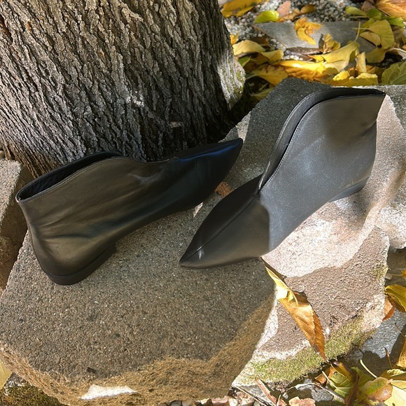 Zara Trafaluc black leather pointed toe split top ankle boots, women’s 38 - Picture 2 of 11